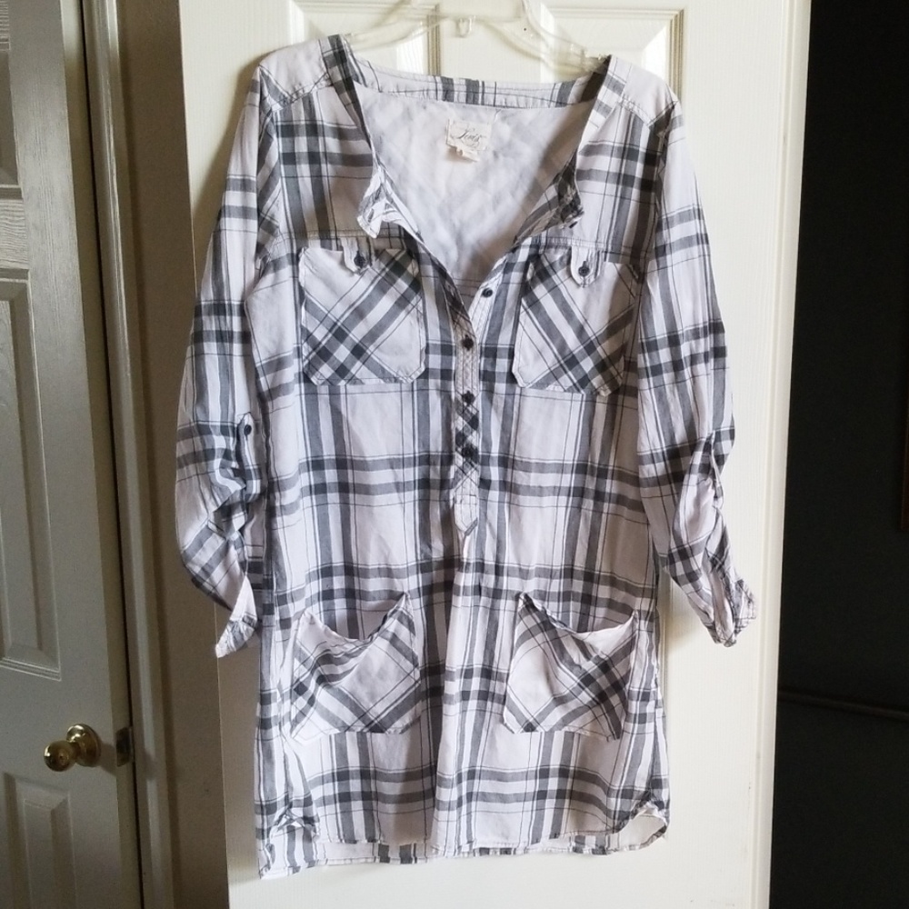 Levis Plaid Dress/Shirt